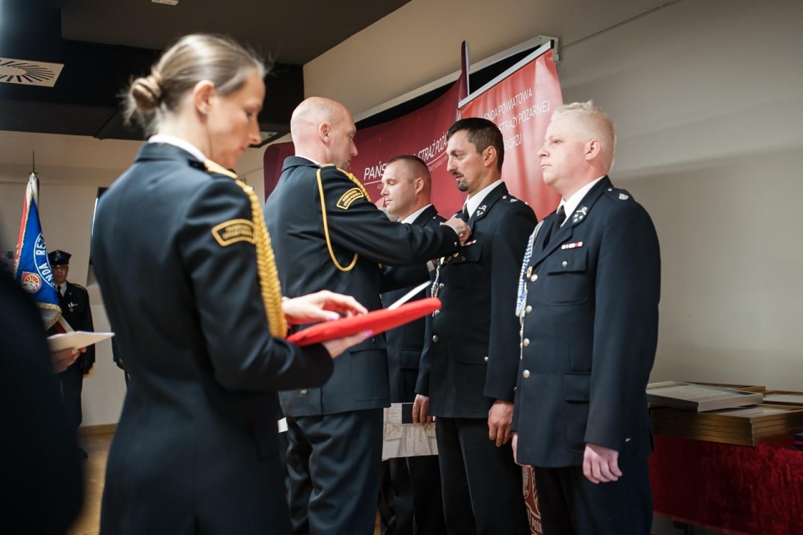 Zdjęcie w galerii na portalu naszraciborz.pl: Uroczystość z okazji Dnia Strażaka na Zamku Piastowskim [FOTO i WIDEO] wiadomości z regionu
