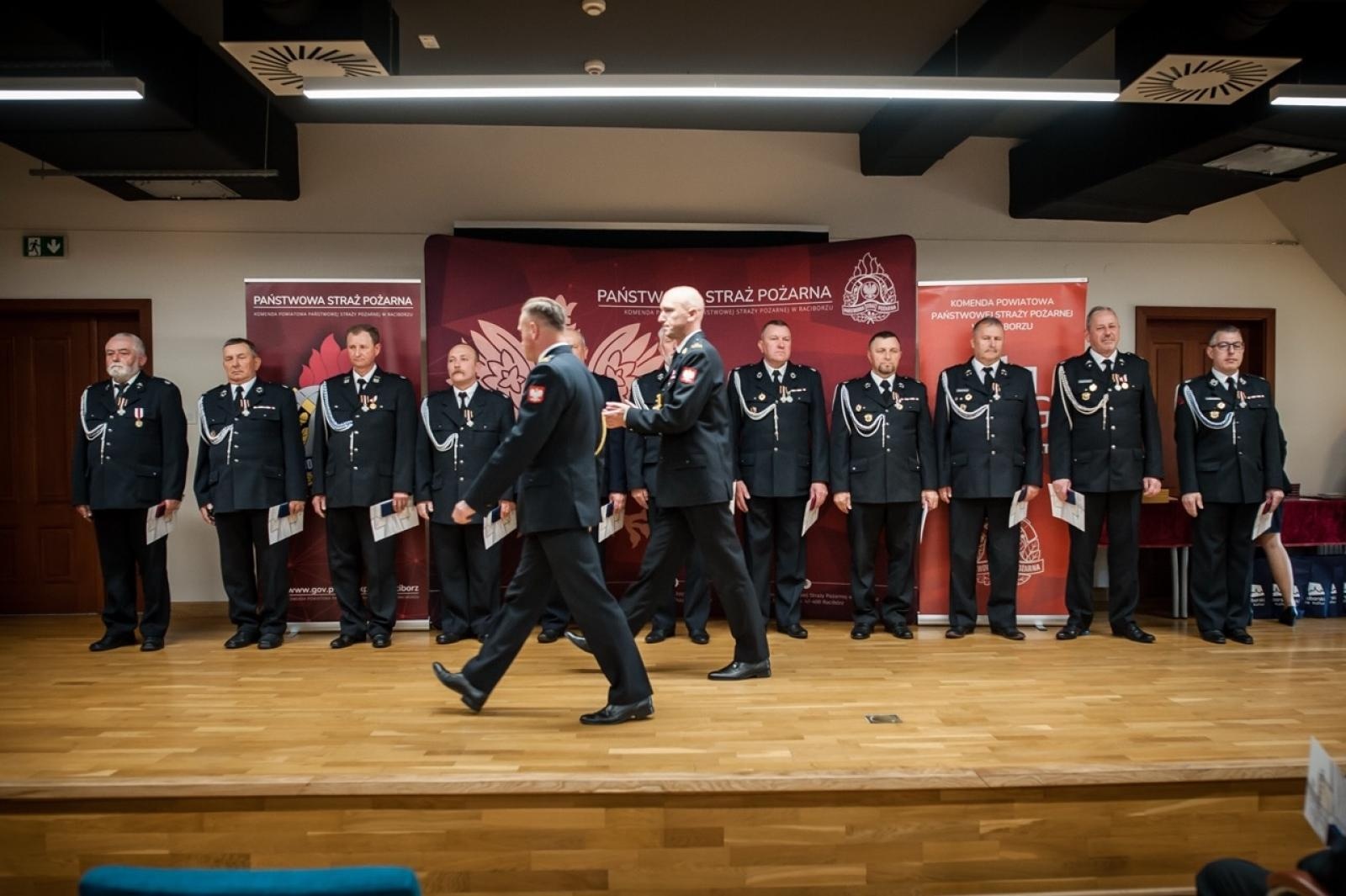 Zdjęcie w galerii na portalu naszraciborz.pl: Uroczystość z okazji Dnia Strażaka na Zamku Piastowskim [FOTO i WIDEO] wiadomości z regionu