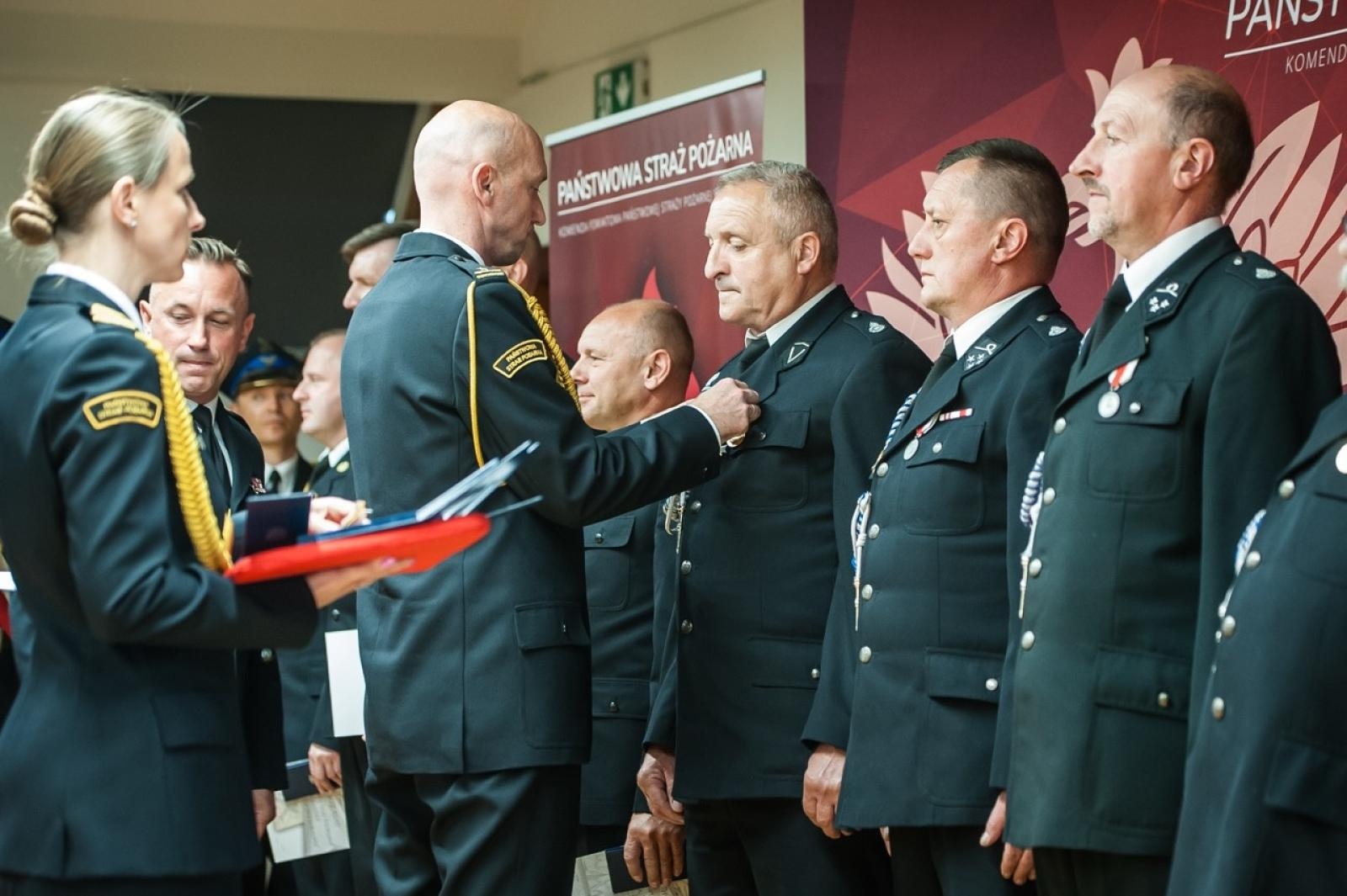 Zdjęcie w galerii na portalu naszraciborz.pl: Uroczystość z okazji Dnia Strażaka na Zamku Piastowskim [FOTO i WIDEO] wiadomości z regionu