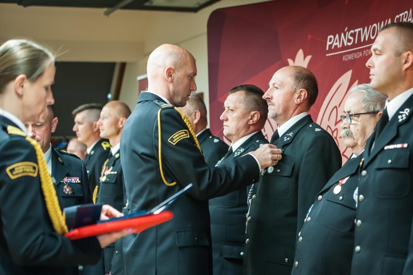 Zdjęcie w galerii na portalu naszraciborz.pl: Uroczystość z okazji Dnia Strażaka na Zamku Piastowskim [FOTO i WIDEO] wiadomości z regionu