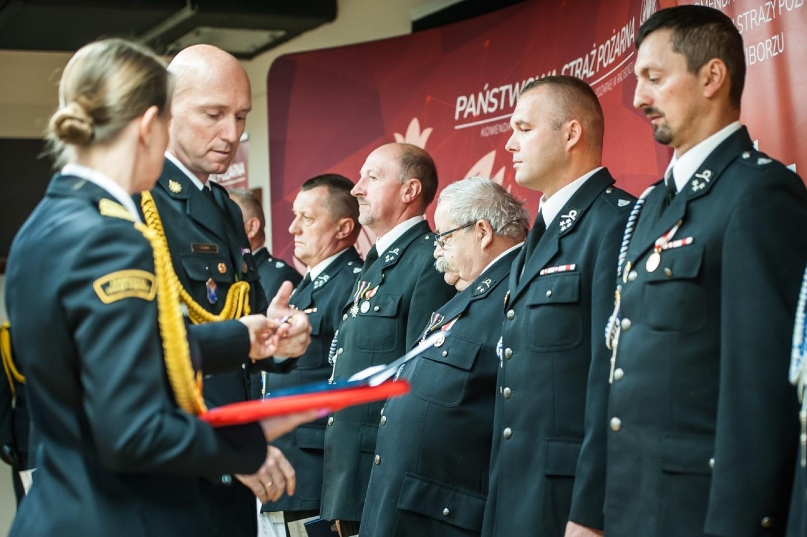 Zdjęcie w galerii na portalu naszraciborz.pl: Uroczystość z okazji Dnia Strażaka na Zamku Piastowskim [FOTO i WIDEO] wiadomości z regionu