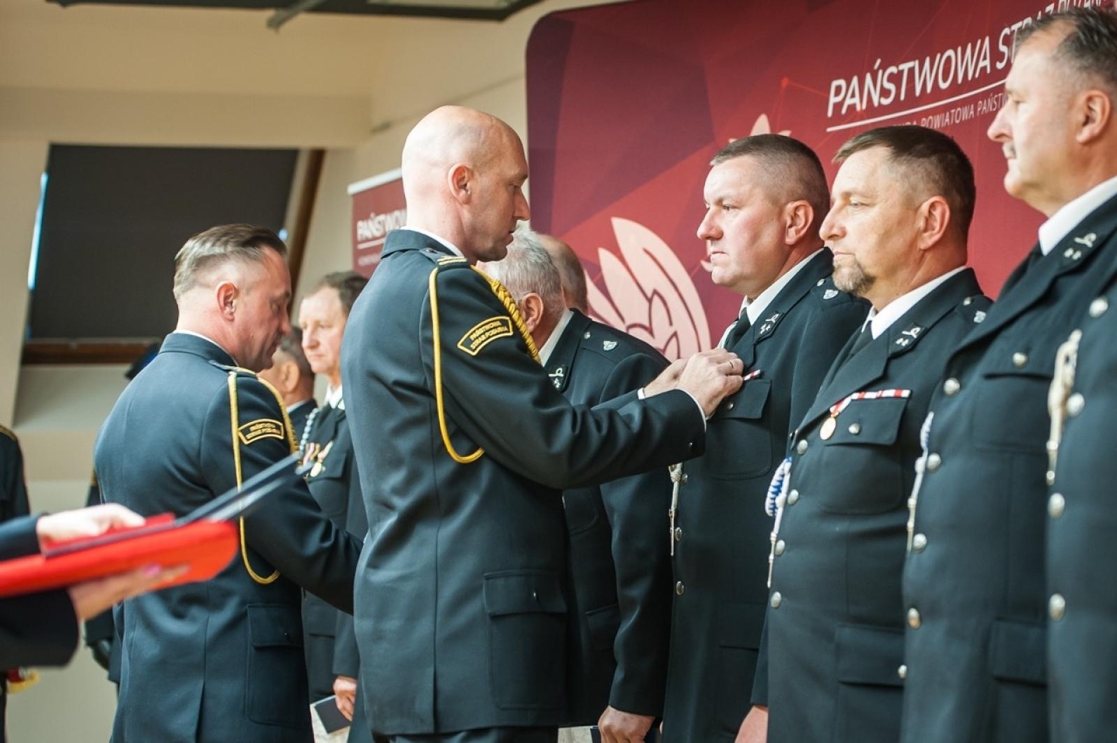 Zdjęcie w galerii na portalu naszraciborz.pl: Uroczystość z okazji Dnia Strażaka na Zamku Piastowskim [FOTO i WIDEO] wiadomości z regionu
