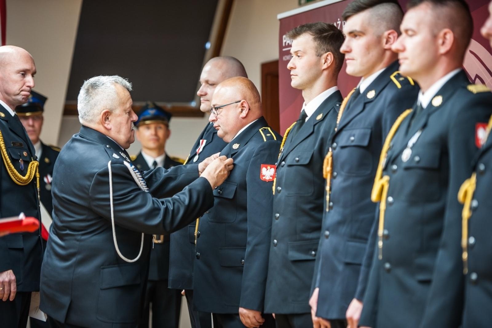 Zdjęcie w galerii na portalu naszraciborz.pl: Uroczystość z okazji Dnia Strażaka na Zamku Piastowskim [FOTO i WIDEO] wiadomości z regionu