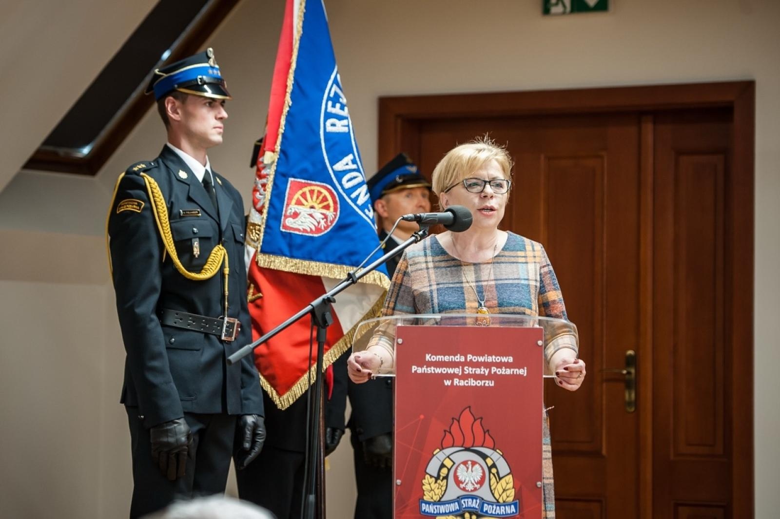 Zdjęcie w galerii na portalu naszraciborz.pl: Uroczystość z okazji Dnia Strażaka na Zamku Piastowskim [FOTO i WIDEO] wiadomości z regionu