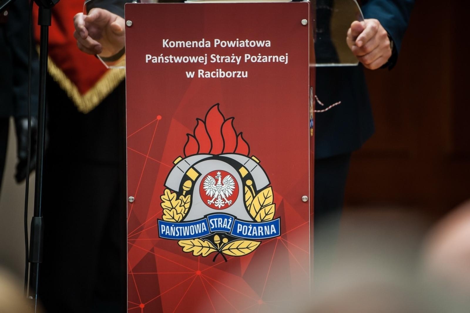 Zdjęcie w galerii na portalu naszraciborz.pl: Uroczystość z okazji Dnia Strażaka na Zamku Piastowskim [FOTO i WIDEO] wiadomości z regionu