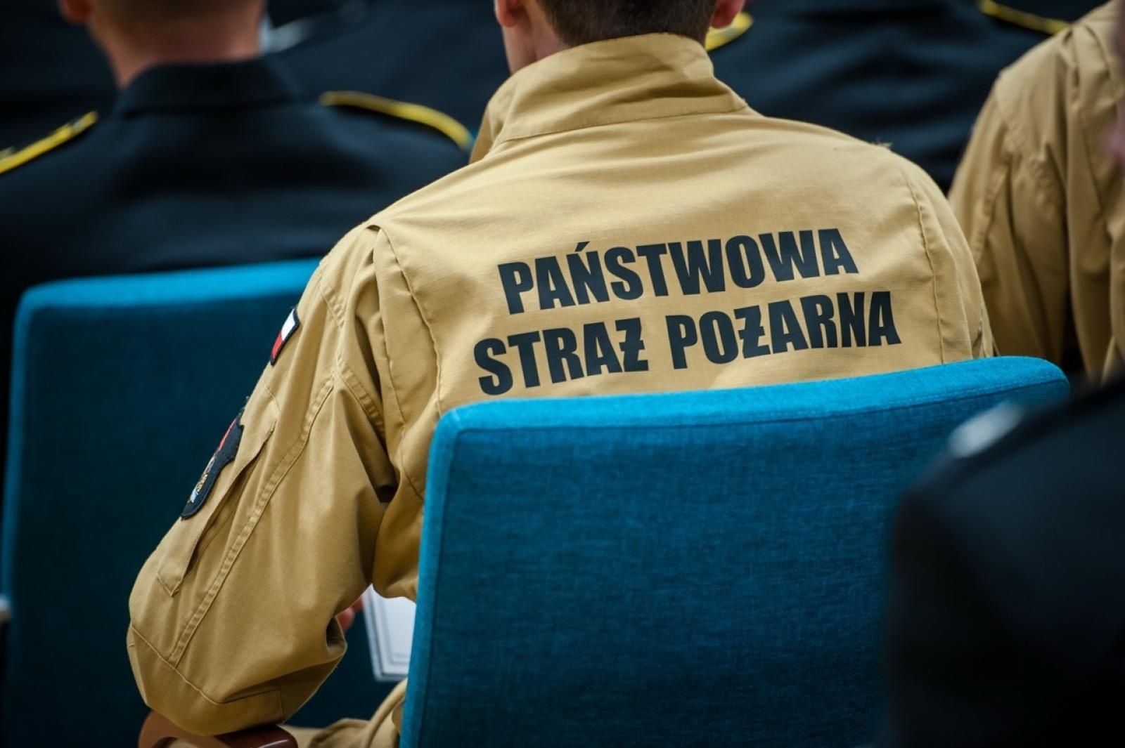 Zdjęcie w galerii na portalu naszraciborz.pl: Uroczystość z okazji Dnia Strażaka na Zamku Piastowskim [FOTO i WIDEO] wiadomości z regionu