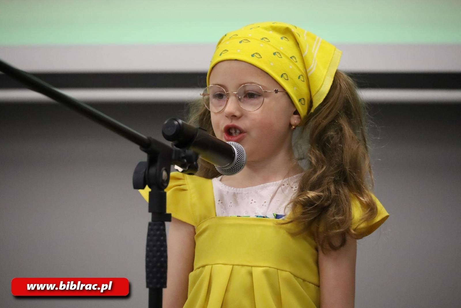 Zdjęcie w galerii na portalu naszraciborz.pl: Konkurs Gwary Śląskiej na finał Tygodnia Bibliotek wiadomości z regionu