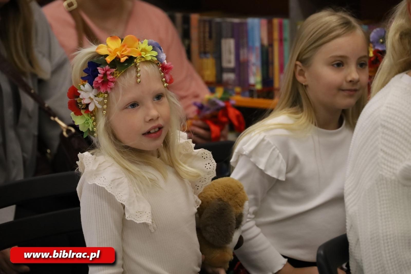 Zdjęcie w galerii na portalu naszraciborz.pl: Konkurs Gwary Śląskiej na finał Tygodnia Bibliotek wiadomości z regionu