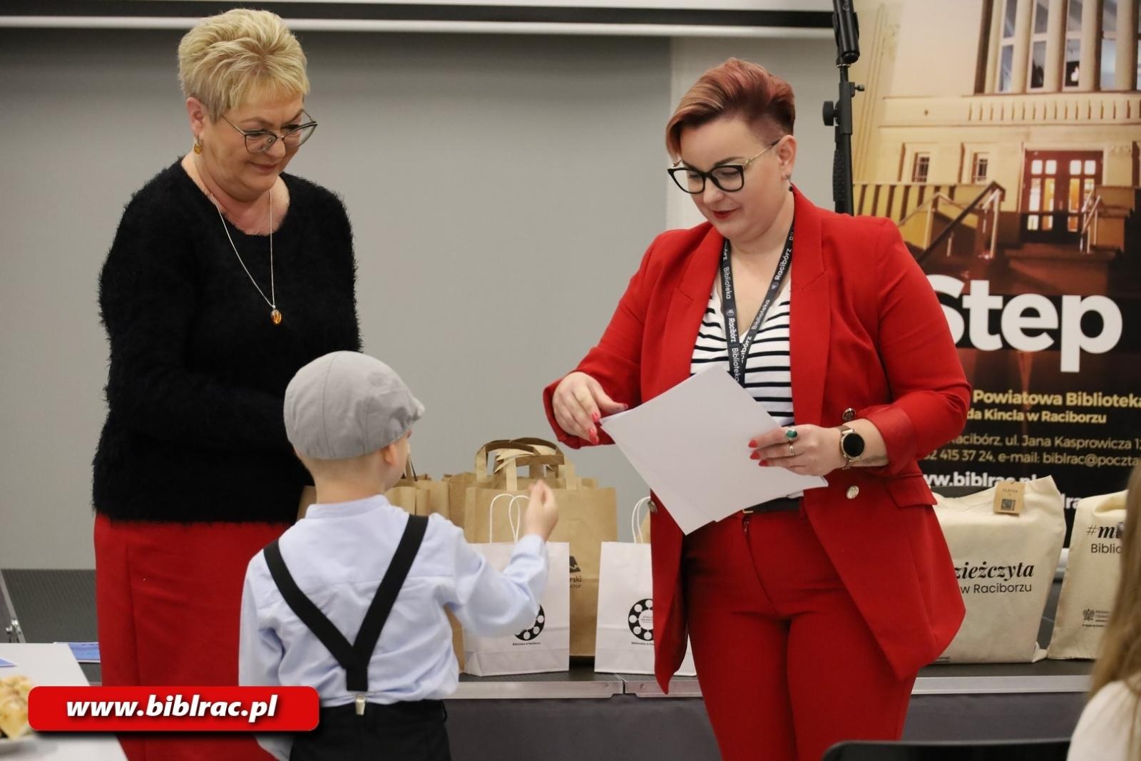 Zdjęcie w galerii na portalu naszraciborz.pl: Konkurs Gwary Śląskiej na finał Tygodnia Bibliotek wiadomości z regionu