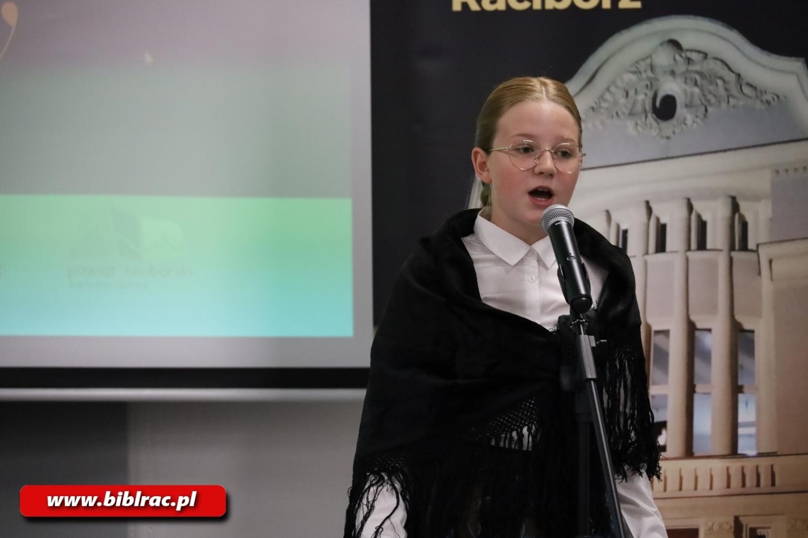 Zdjęcie w galerii na portalu naszraciborz.pl: Konkurs Gwary Śląskiej na finał Tygodnia Bibliotek wiadomości z regionu