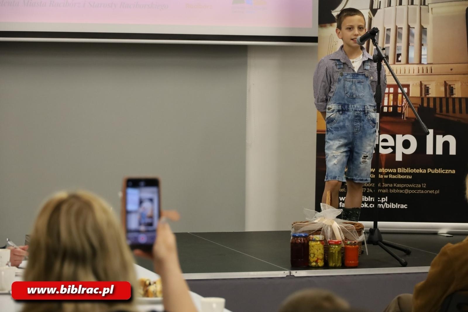 Zdjęcie w galerii na portalu naszraciborz.pl: Konkurs Gwary Śląskiej na finał Tygodnia Bibliotek wiadomości z regionu