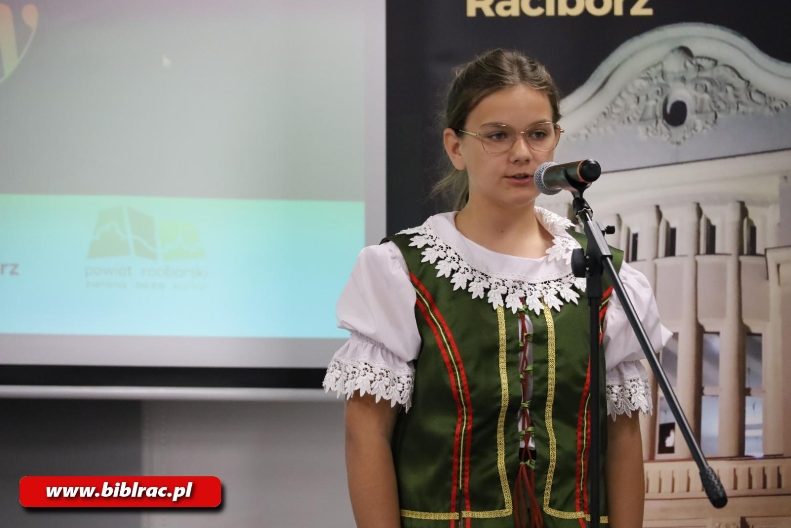 Zdjęcie w galerii na portalu naszraciborz.pl: Konkurs Gwary Śląskiej na finał Tygodnia Bibliotek wiadomości z regionu