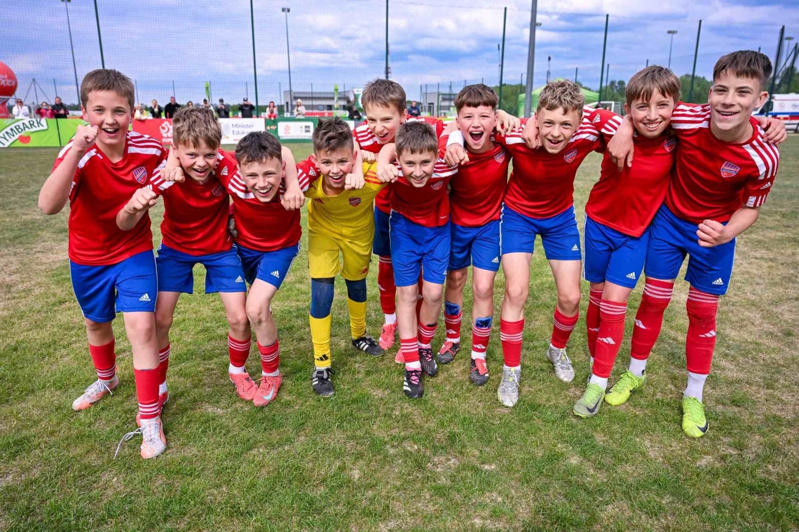 Zdjęcie w galerii na portalu naszraciborz.pl: Znamy zwycięzców XXV edycji Śląskiego Finału Wojewódzkiego Pucharu Tymbarku wiadomości z regionu