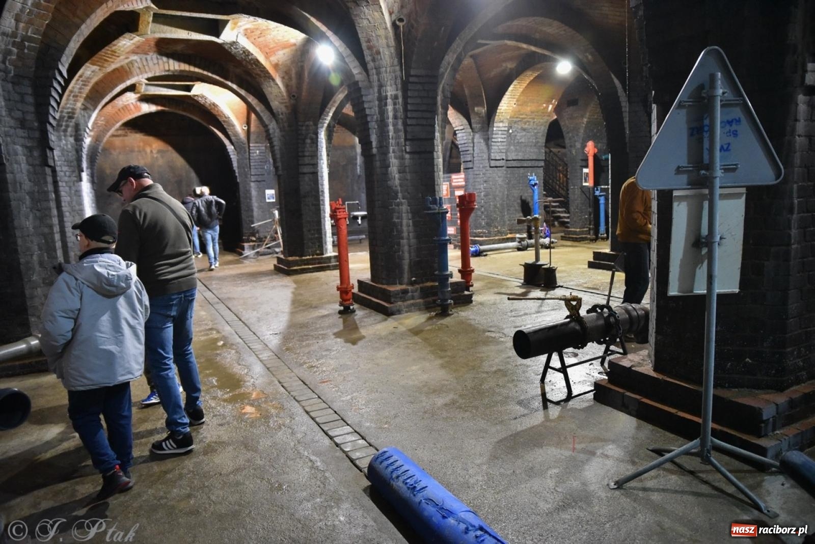 Zdjęcie w galerii na portalu naszraciborz.pl: Noc Muzeów w Wodociągach Raciborskich – wyjątkowe zwiedzanie miejskiej infrastruktury wiadomości z regionu