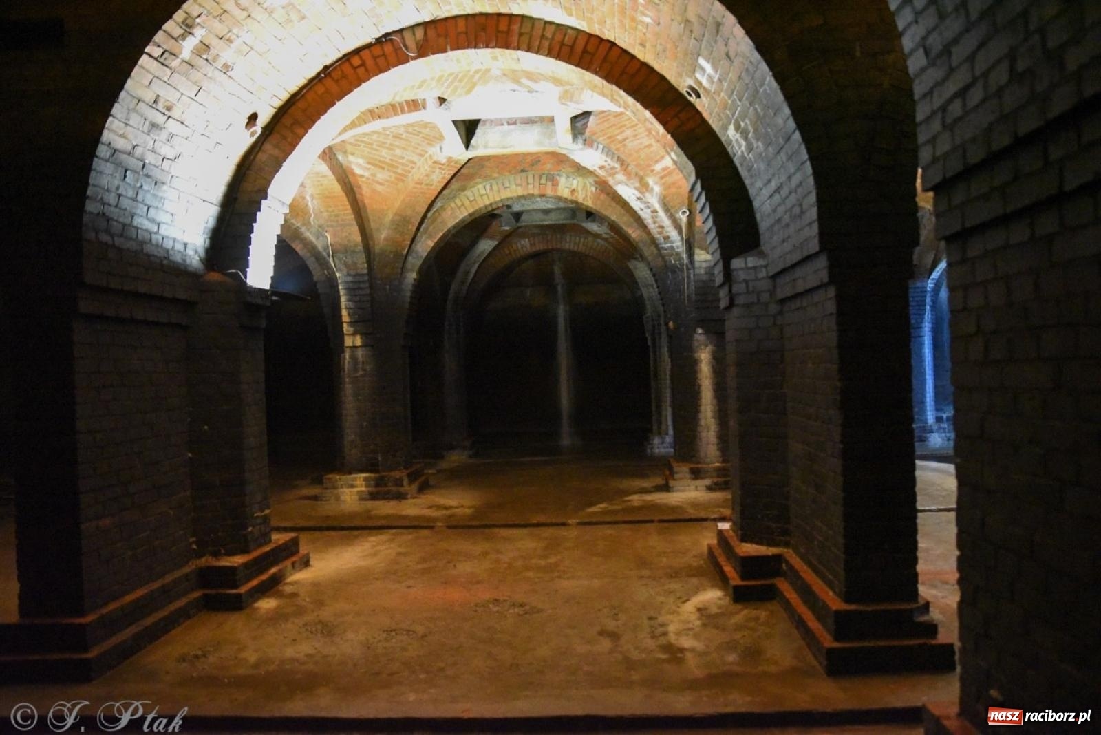 Zdjęcie w galerii na portalu naszraciborz.pl: Noc Muzeów w Wodociągach Raciborskich – wyjątkowe zwiedzanie miejskiej infrastruktury wiadomości z regionu