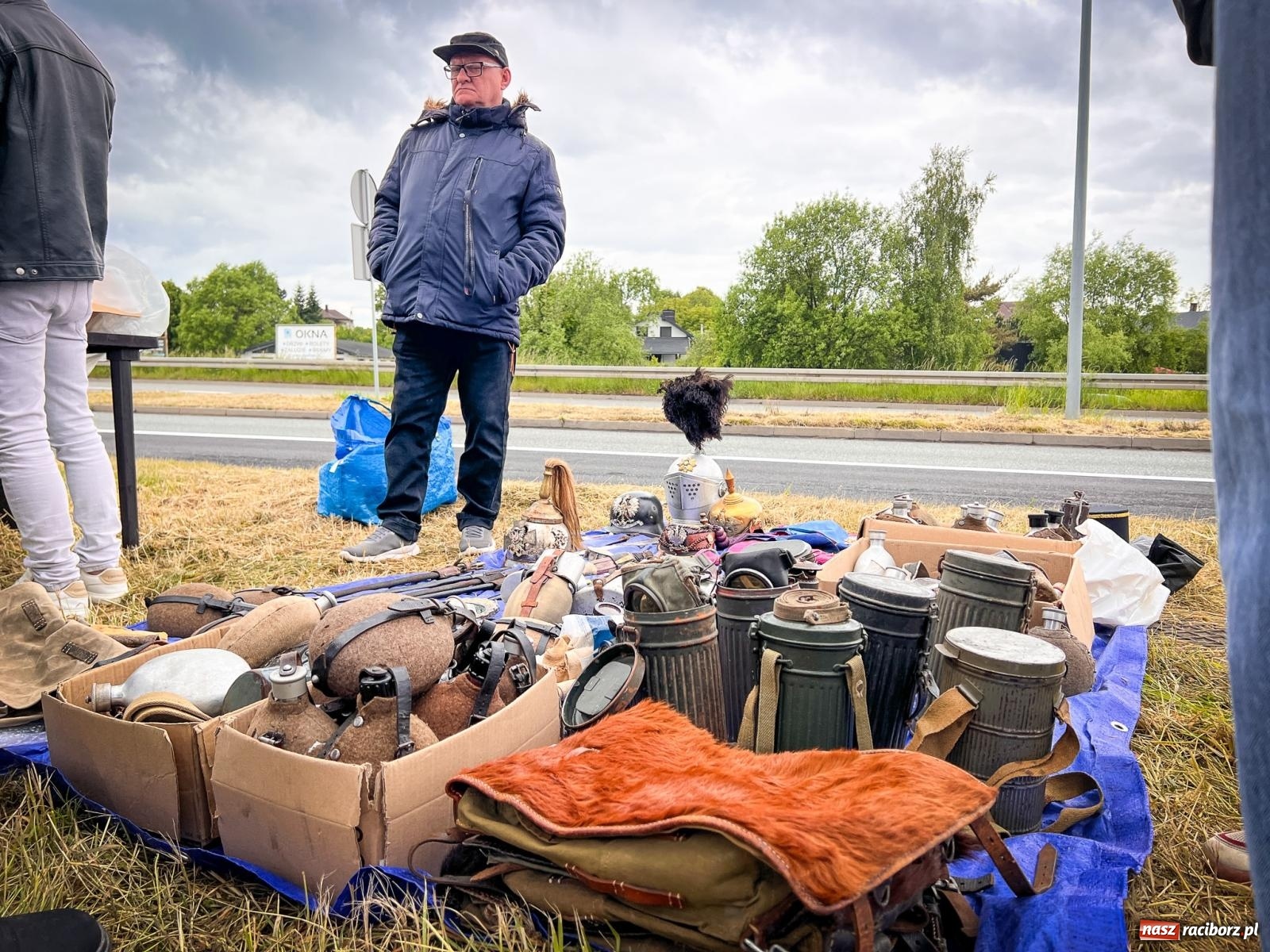 Zdjęcie w galerii na portalu naszraciborz.pl: Jarmark na granicy w Chałupkach przyciągnął miłośników staroci [SPACER WIDEO] wiadomości z regionu