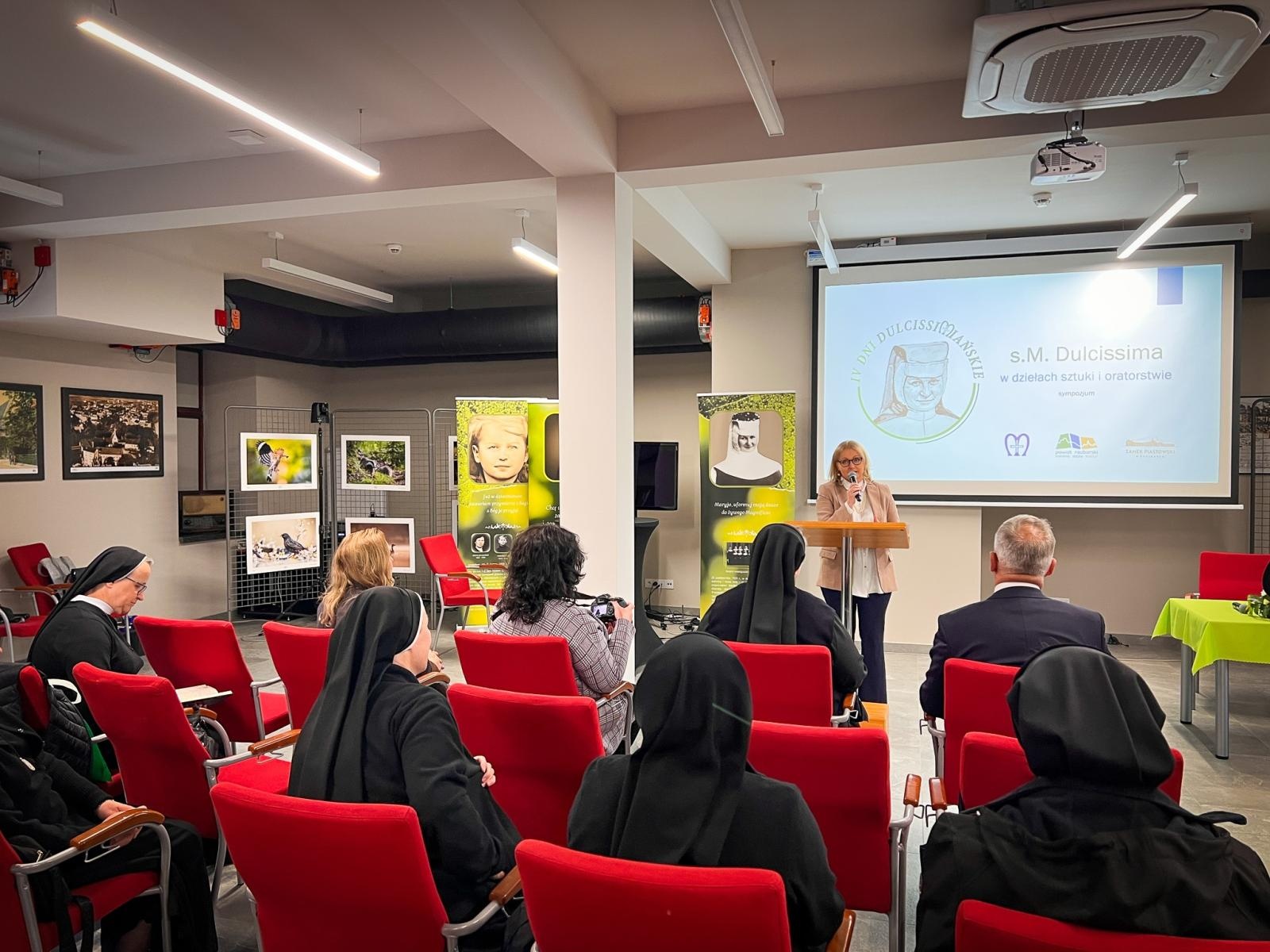 Zdjęcie w galerii na portalu naszraciborz.pl: Trwają IV Dni Dulcissimiańskie w Raciborzu. Wieczorem w zamku koncert Marcina Stycznia wiadomości z regionu