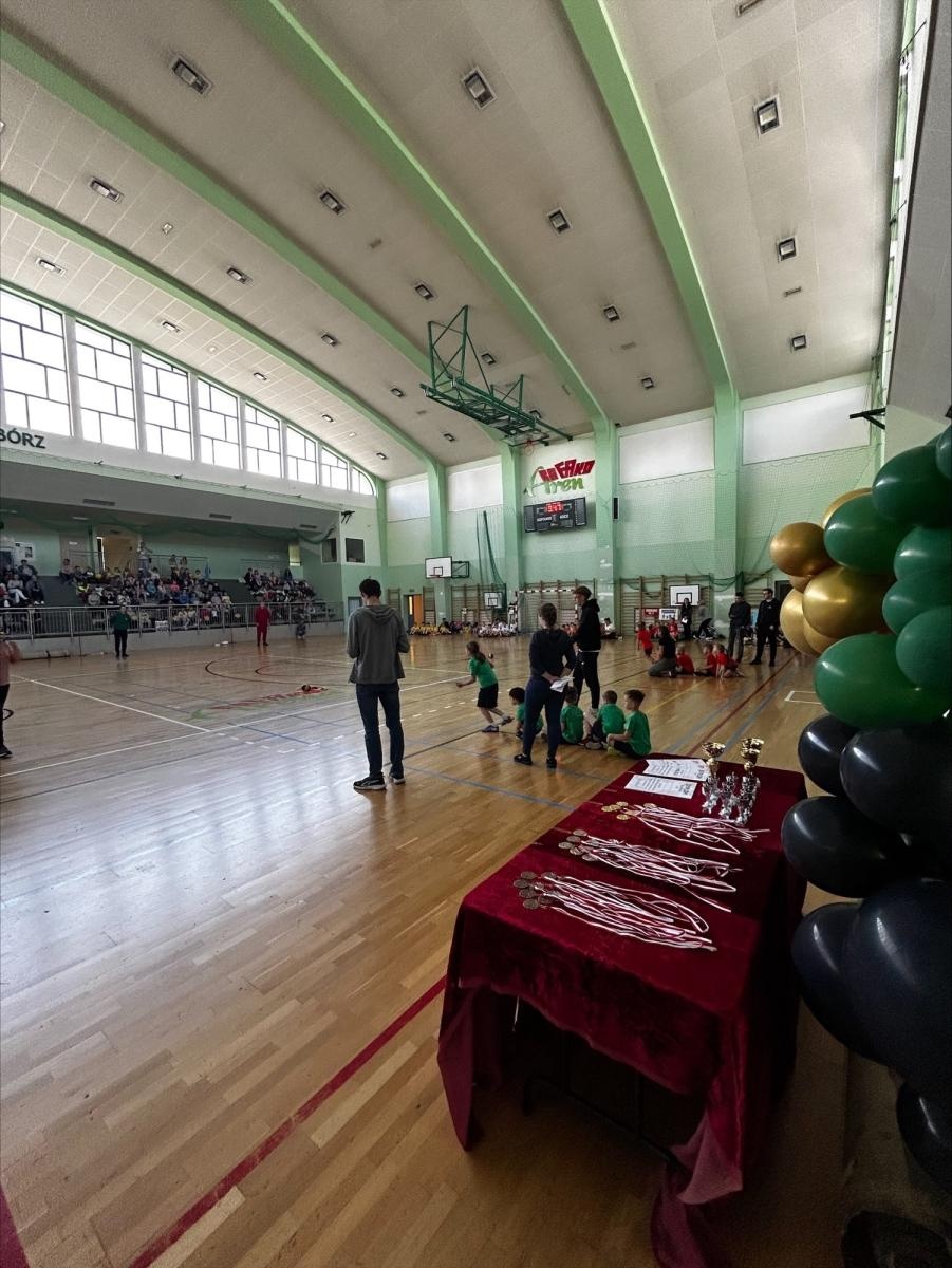 Zdjęcie w galerii na portalu naszraciborz.pl: Mały sport – wielkie emocje! XVIII Międzyprzedszkolna Spartakiada Sześciolatków w Raciborzu pełna radości i energii wiadomości z regionu