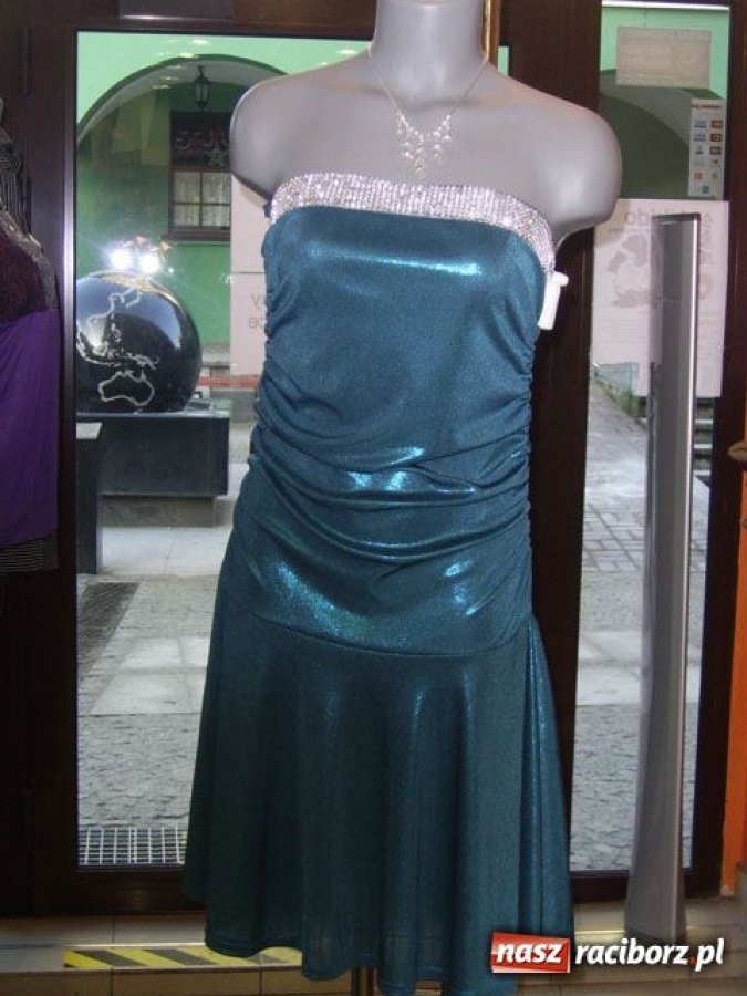 Zdjęcie w galerii na portalu naszraciborz.pl: Sylwestrowe kreacje - gdzie i za ile? wiadomości z regionu