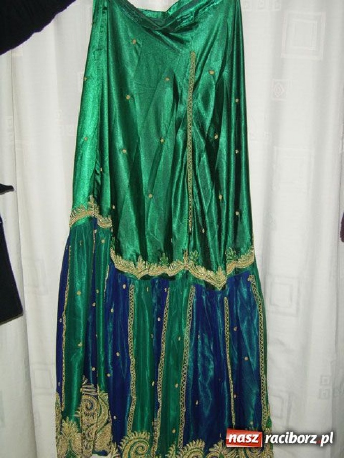 Zdjęcie w galerii na portalu naszraciborz.pl: Sylwestrowe kreacje - gdzie i za ile? wiadomości z regionu