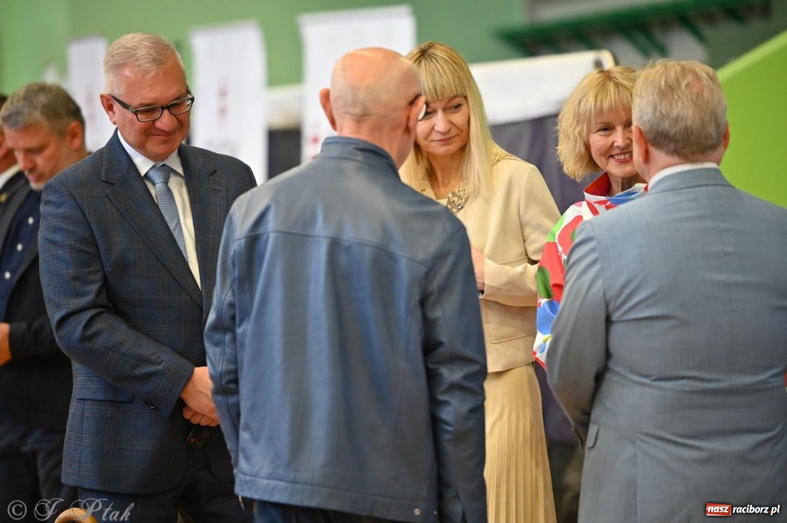 Zdjęcie w galerii na portalu naszraciborz.pl: Międzynarodowe starcie na matach. Racibórz gospodarzem Mistrzostw Polski Juniorów w zapasach klasycznych wiadomości z regionu