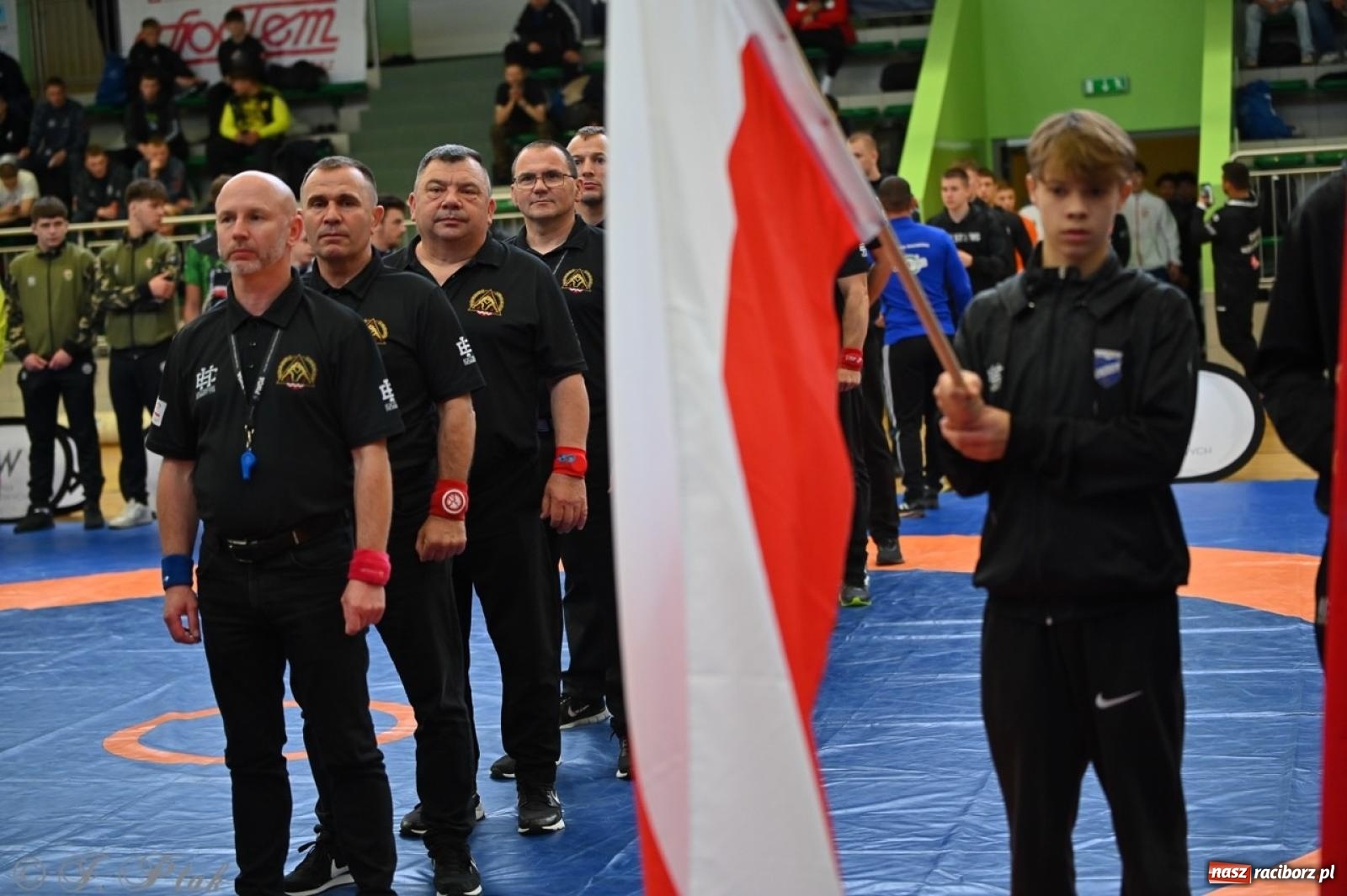 Zdjęcie w galerii na portalu naszraciborz.pl: Międzynarodowe starcie na matach. Racibórz gospodarzem Mistrzostw Polski Juniorów w zapasach klasycznych wiadomości z regionu