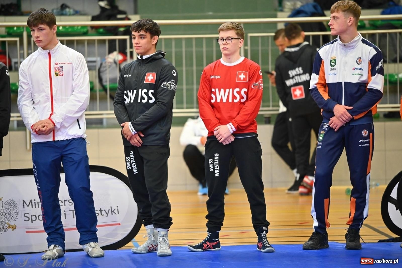 Zdjęcie w galerii na portalu naszraciborz.pl: Międzynarodowe starcie na matach. Racibórz gospodarzem Mistrzostw Polski Juniorów w zapasach klasycznych wiadomości z regionu