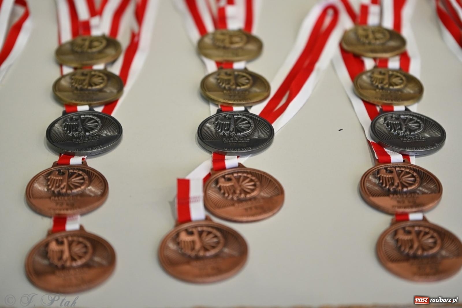 Zdjęcie w galerii na portalu naszraciborz.pl: Międzynarodowe starcie na matach. Racibórz gospodarzem Mistrzostw Polski Juniorów w zapasach klasycznych wiadomości z regionu