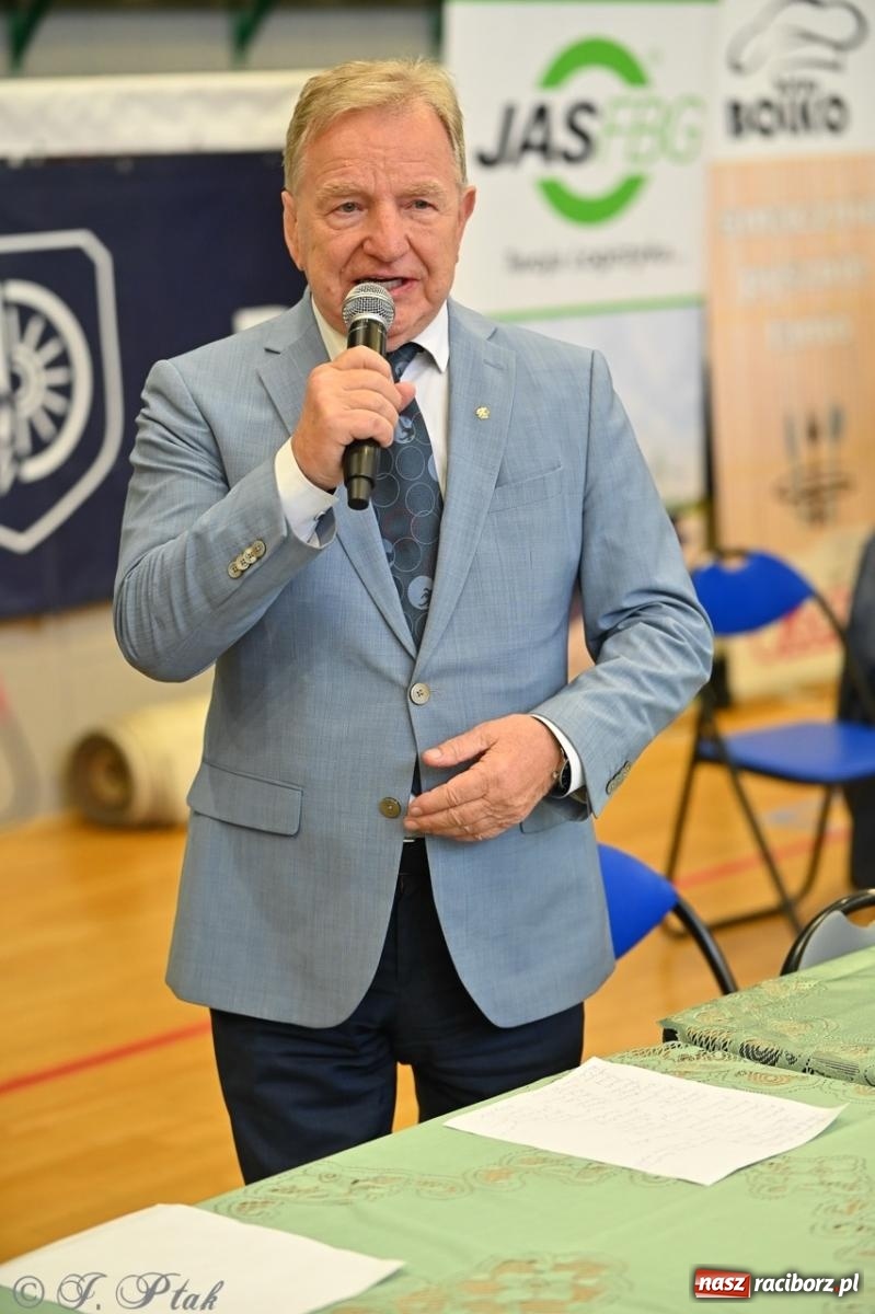 Zdjęcie w galerii na portalu naszraciborz.pl: Międzynarodowe starcie na matach. Racibórz gospodarzem Mistrzostw Polski Juniorów w zapasach klasycznych wiadomości z regionu