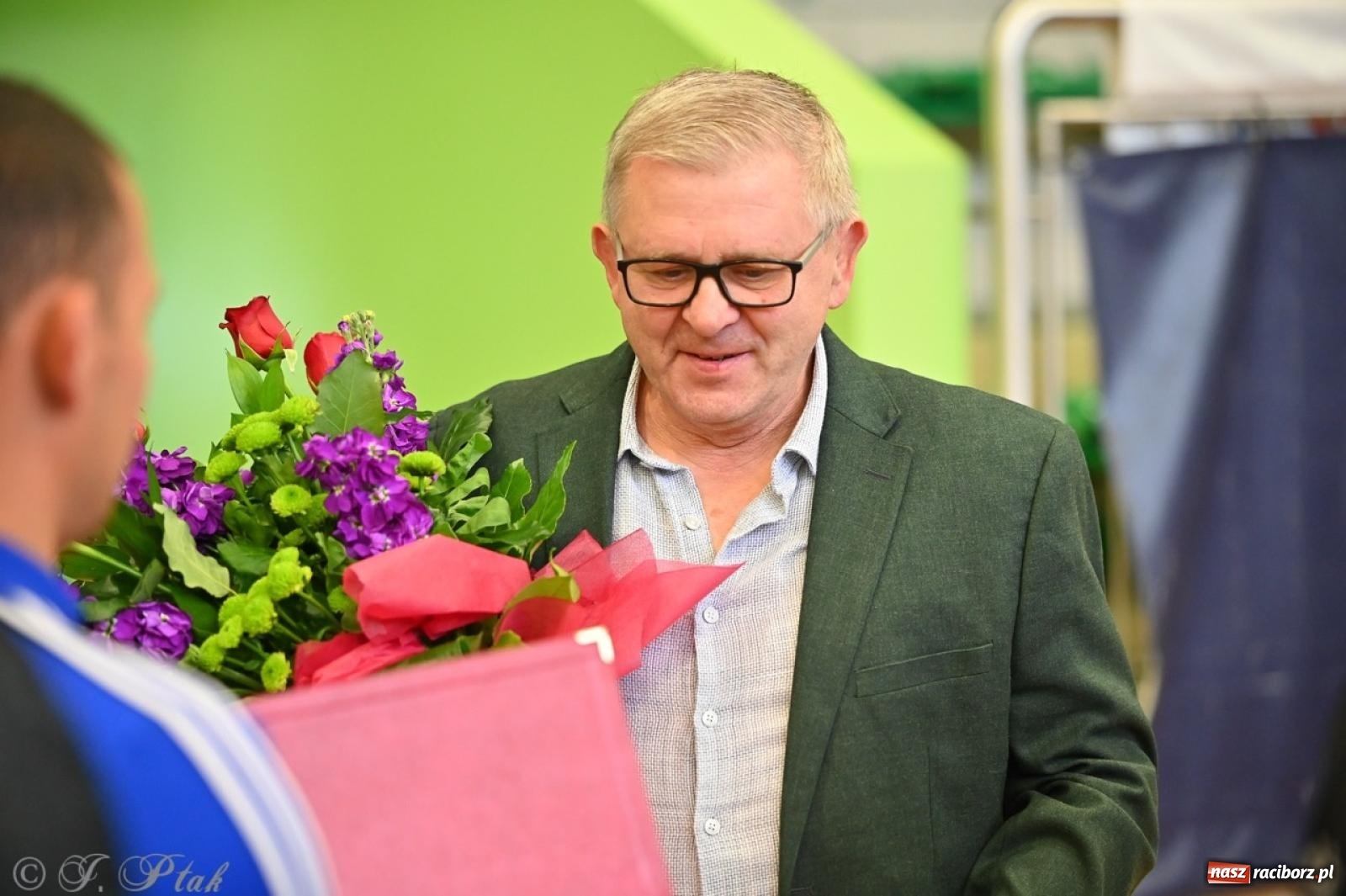 Zdjęcie w galerii na portalu naszraciborz.pl: Międzynarodowe starcie na matach. Racibórz gospodarzem Mistrzostw Polski Juniorów w zapasach klasycznych wiadomości z regionu