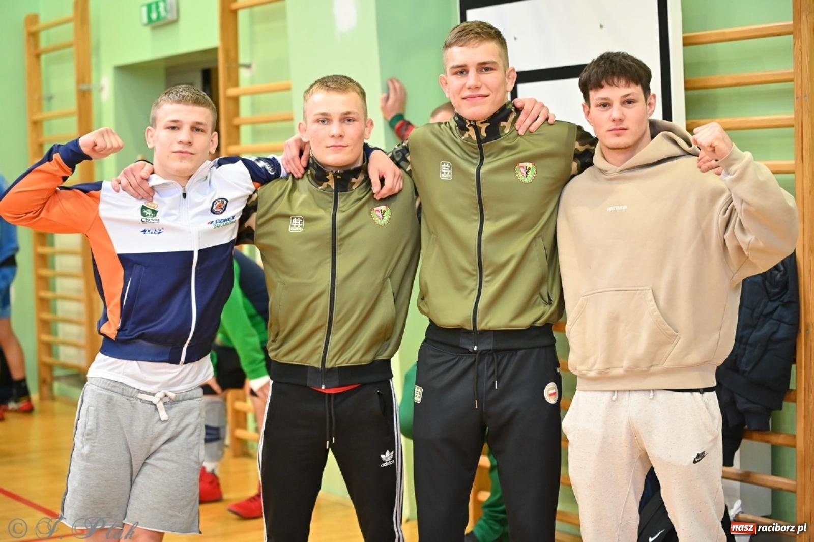 Zdjęcie w galerii na portalu naszraciborz.pl: Międzynarodowe starcie na matach. Racibórz gospodarzem Mistrzostw Polski Juniorów w zapasach klasycznych wiadomości z regionu