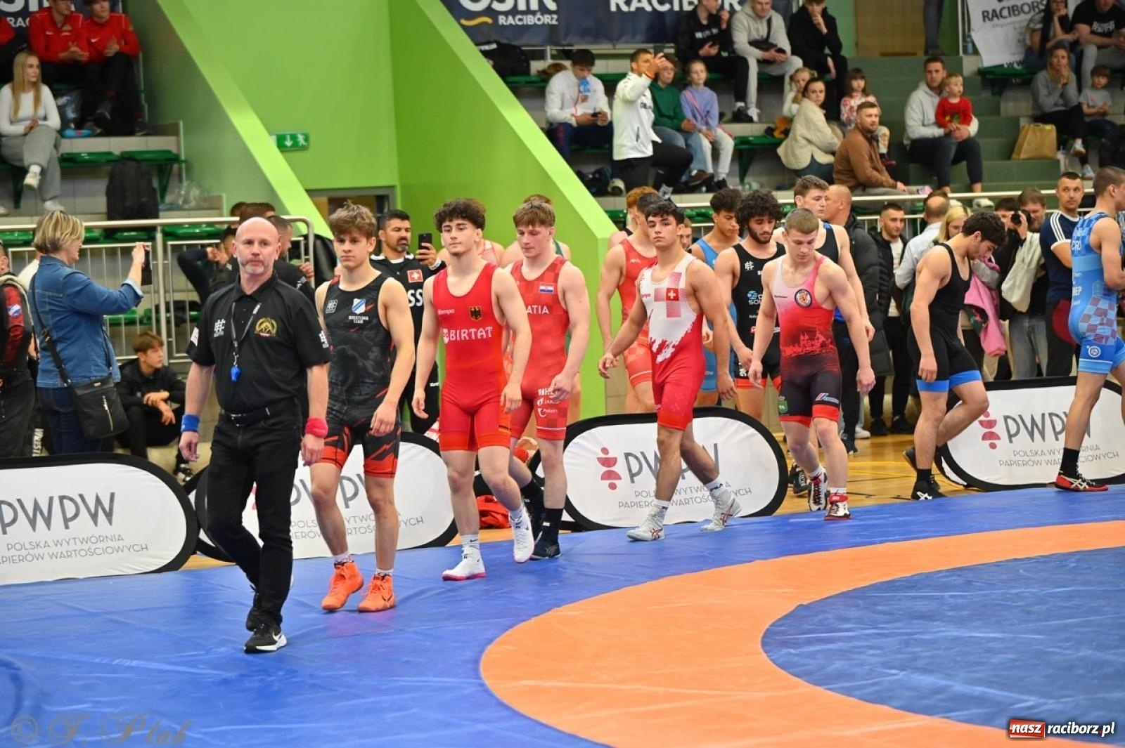 Zdjęcie w galerii na portalu naszraciborz.pl: Międzynarodowe starcie na matach. Racibórz gospodarzem Mistrzostw Polski Juniorów w zapasach klasycznych wiadomości z regionu