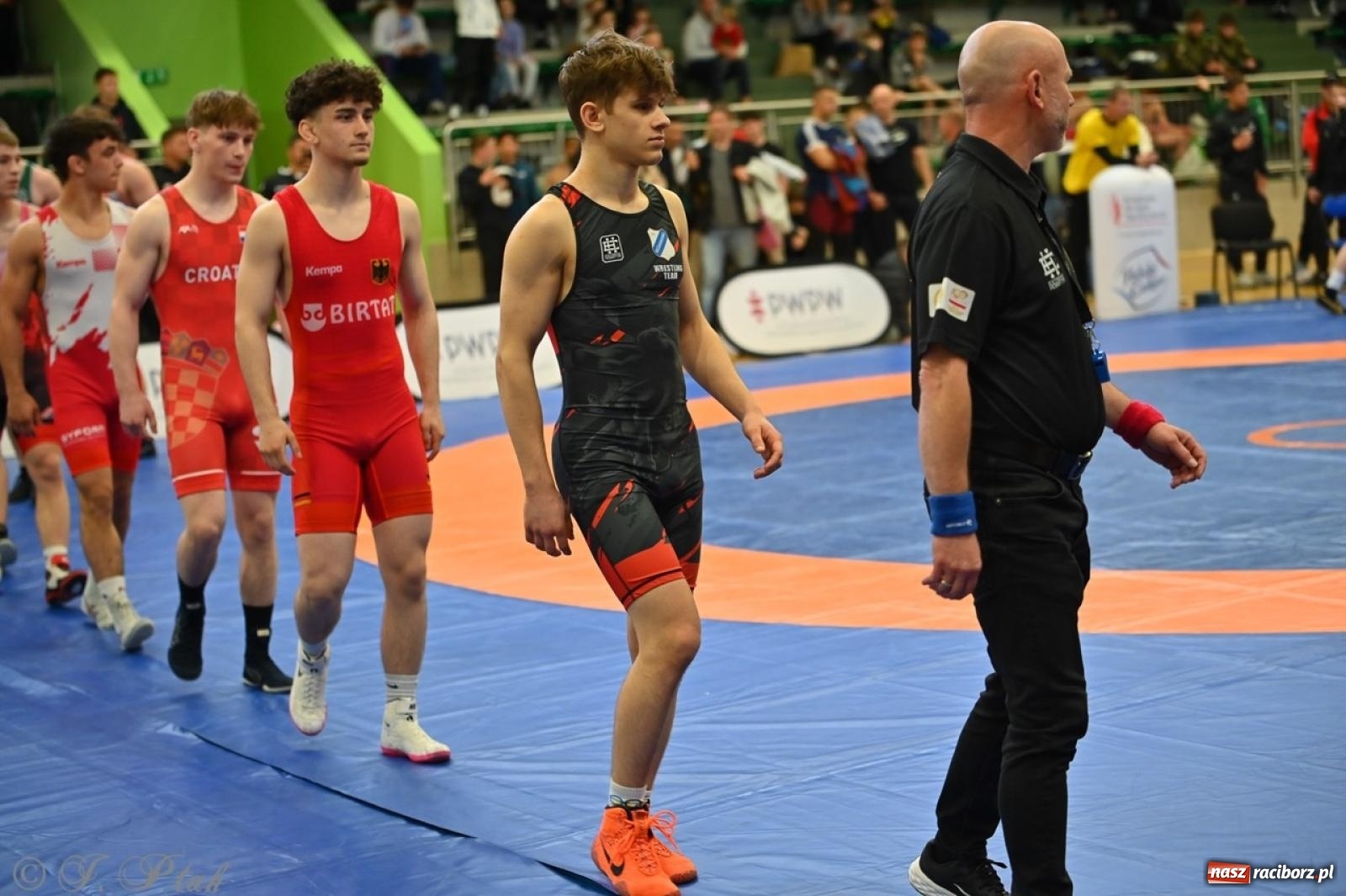 Zdjęcie w galerii na portalu naszraciborz.pl: Międzynarodowe starcie na matach. Racibórz gospodarzem Mistrzostw Polski Juniorów w zapasach klasycznych wiadomości z regionu