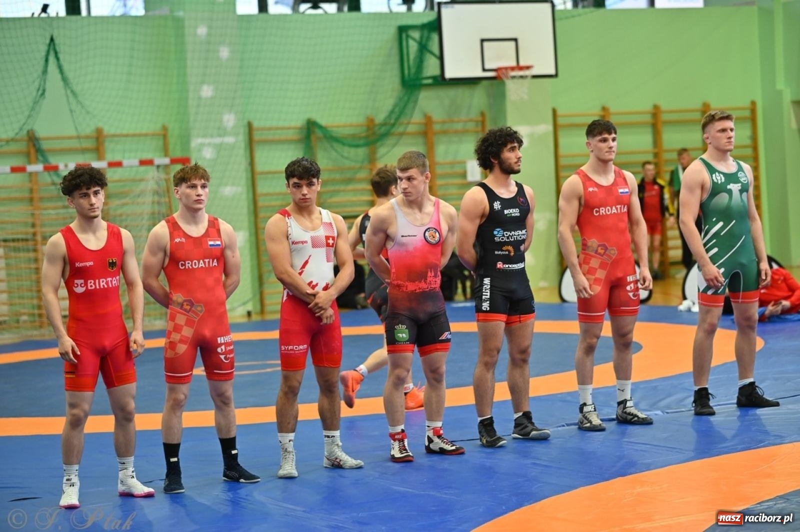 Zdjęcie w galerii na portalu naszraciborz.pl: Międzynarodowe starcie na matach. Racibórz gospodarzem Mistrzostw Polski Juniorów w zapasach klasycznych wiadomości z regionu