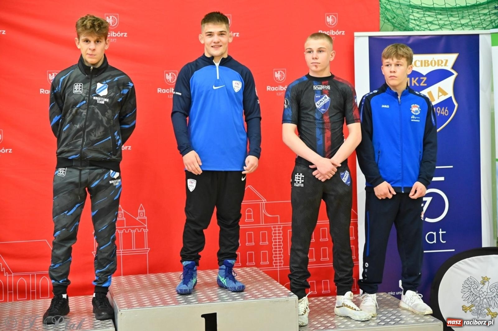 Zdjęcie w galerii na portalu naszraciborz.pl: Międzynarodowe starcie na matach. Racibórz gospodarzem Mistrzostw Polski Juniorów w zapasach klasycznych wiadomości z regionu