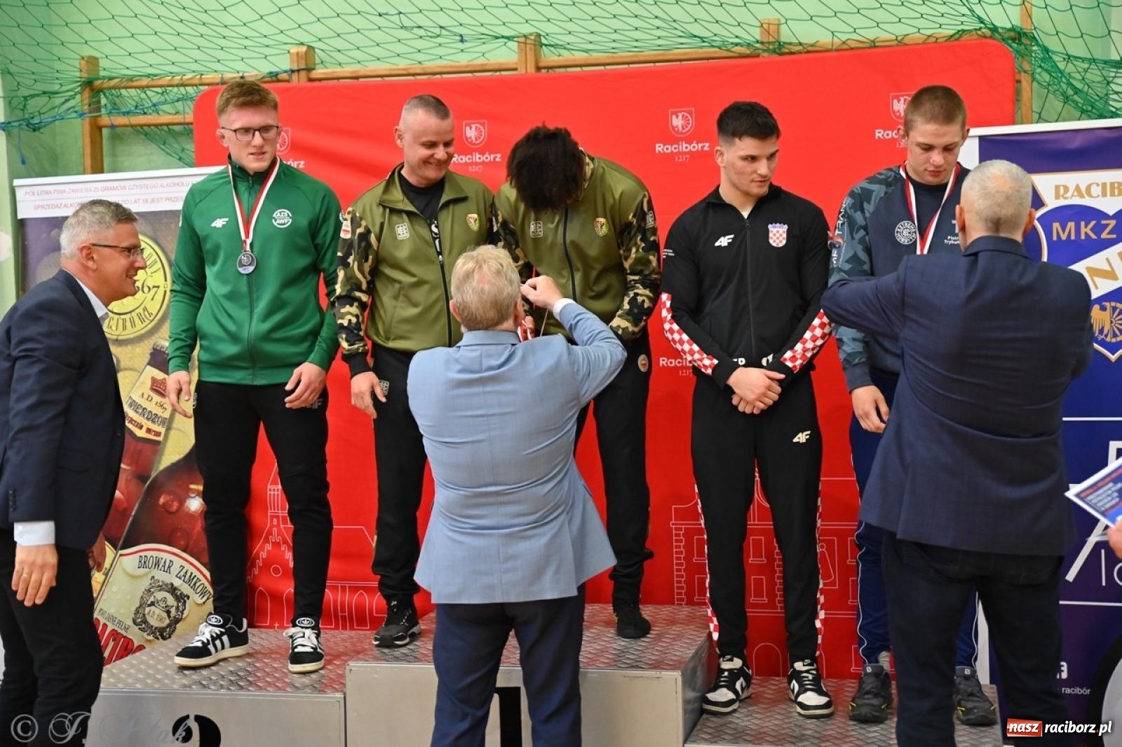 Zdjęcie w galerii na portalu naszraciborz.pl: Międzynarodowe starcie na matach. Racibórz gospodarzem Mistrzostw Polski Juniorów w zapasach klasycznych wiadomości z regionu