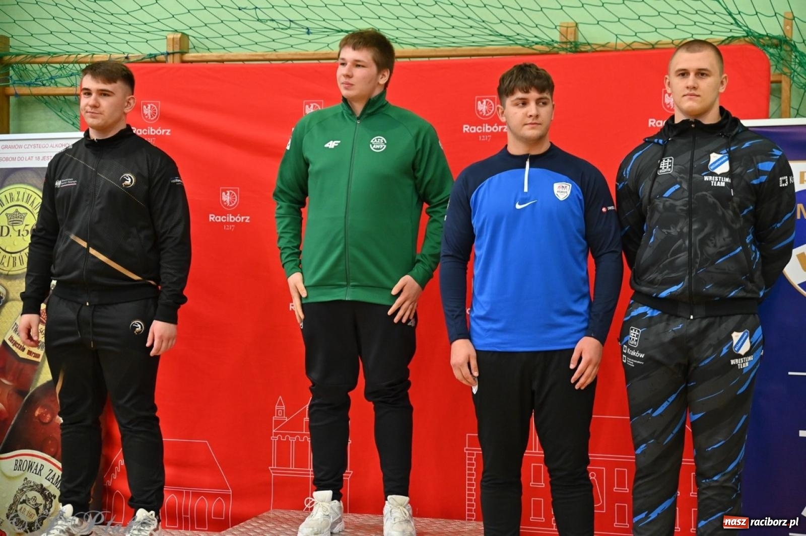 Zdjęcie w galerii na portalu naszraciborz.pl: Międzynarodowe starcie na matach. Racibórz gospodarzem Mistrzostw Polski Juniorów w zapasach klasycznych wiadomości z regionu