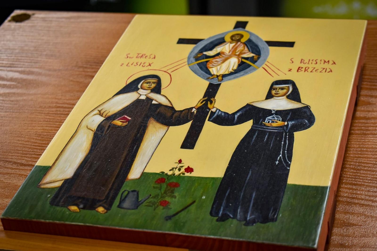 Zdjęcie w galerii na portalu naszraciborz.pl: Zamek Piastowski przestrzenią dla sacrum. IV Dni Dulcissimiańskie poświęcone s. Dulcissimie wiadomości z regionu