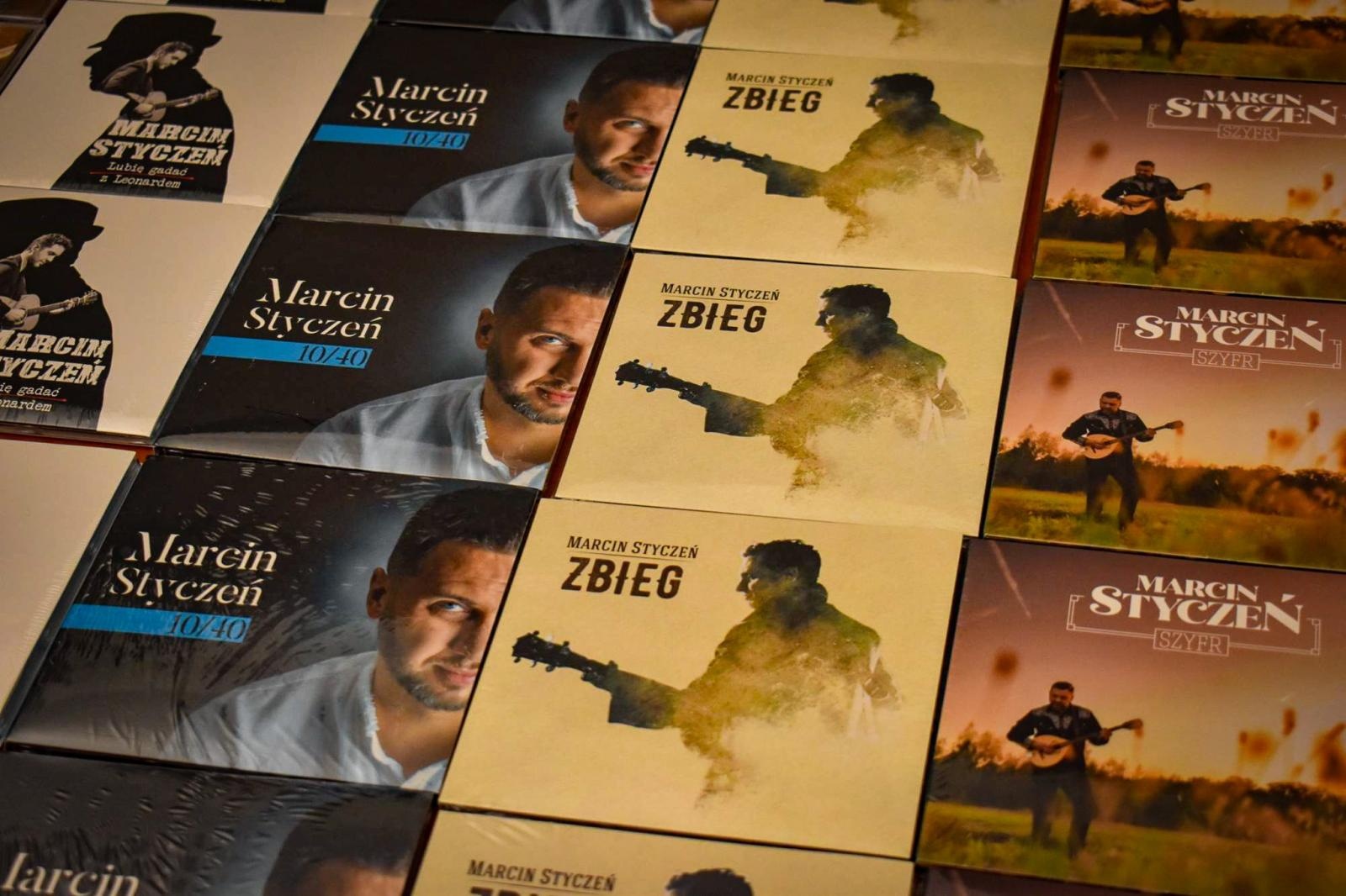 Zdjęcie w galerii na portalu naszraciborz.pl: Zamek Piastowski przestrzenią dla sacrum. IV Dni Dulcissimiańskie poświęcone s. Dulcissimie wiadomości z regionu