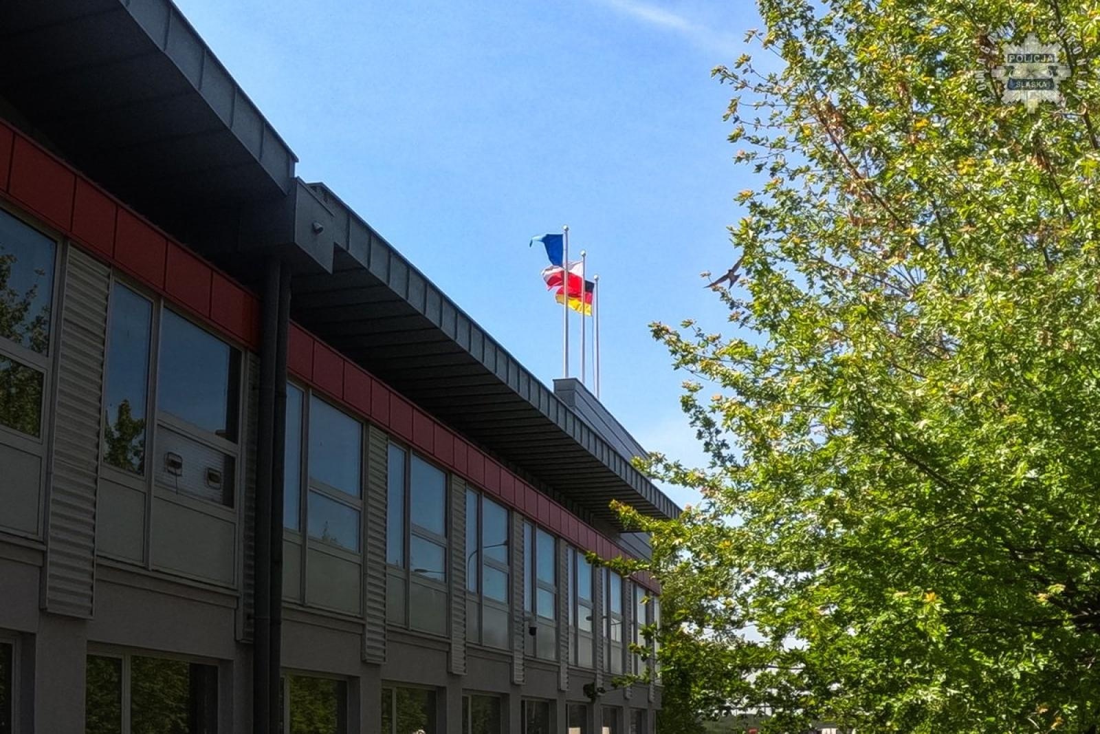 Zdjęcie w galerii na portalu naszraciborz.pl: Śląscy policjanci zatrzymali Bułgara podejrzanego o handel ludźmi wiadomości z regionu