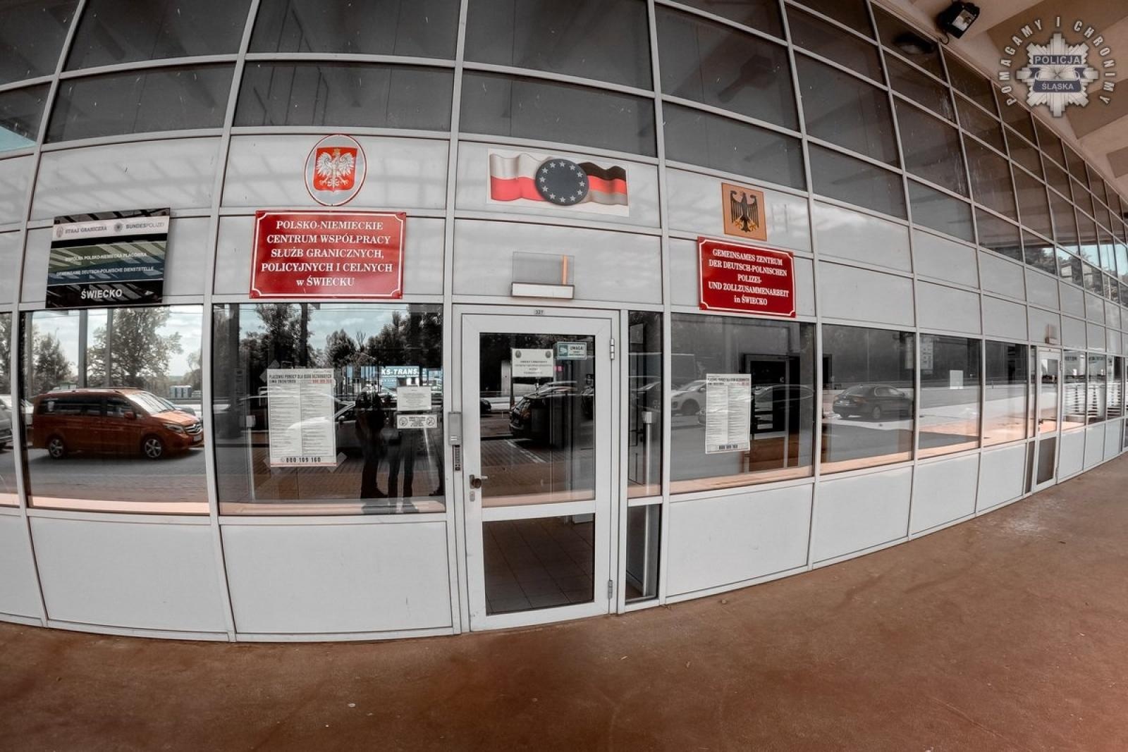 Zdjęcie w galerii na portalu naszraciborz.pl: Śląscy policjanci zatrzymali Bułgara podejrzanego o handel ludźmi wiadomości z regionu