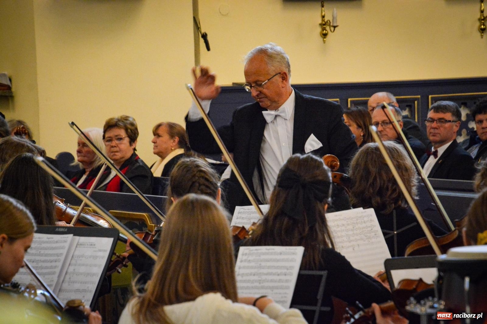 Zdjęcie w galerii na portalu naszraciborz.pl: Muzyczna modlitwa i dialog narodów. Majowy koncert sakralny w Brzeziu [FOTO i WIDEO] wiadomości z regionu