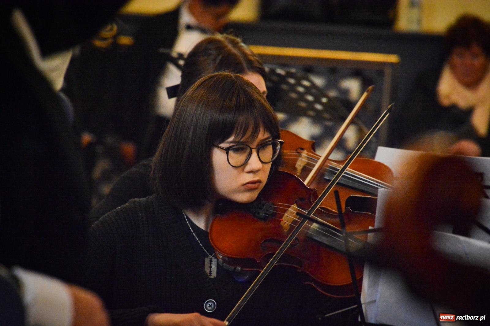 Zdjęcie w galerii na portalu naszraciborz.pl: Muzyczna modlitwa i dialog narodów. Majowy koncert sakralny w Brzeziu [FOTO i WIDEO] wiadomości z regionu