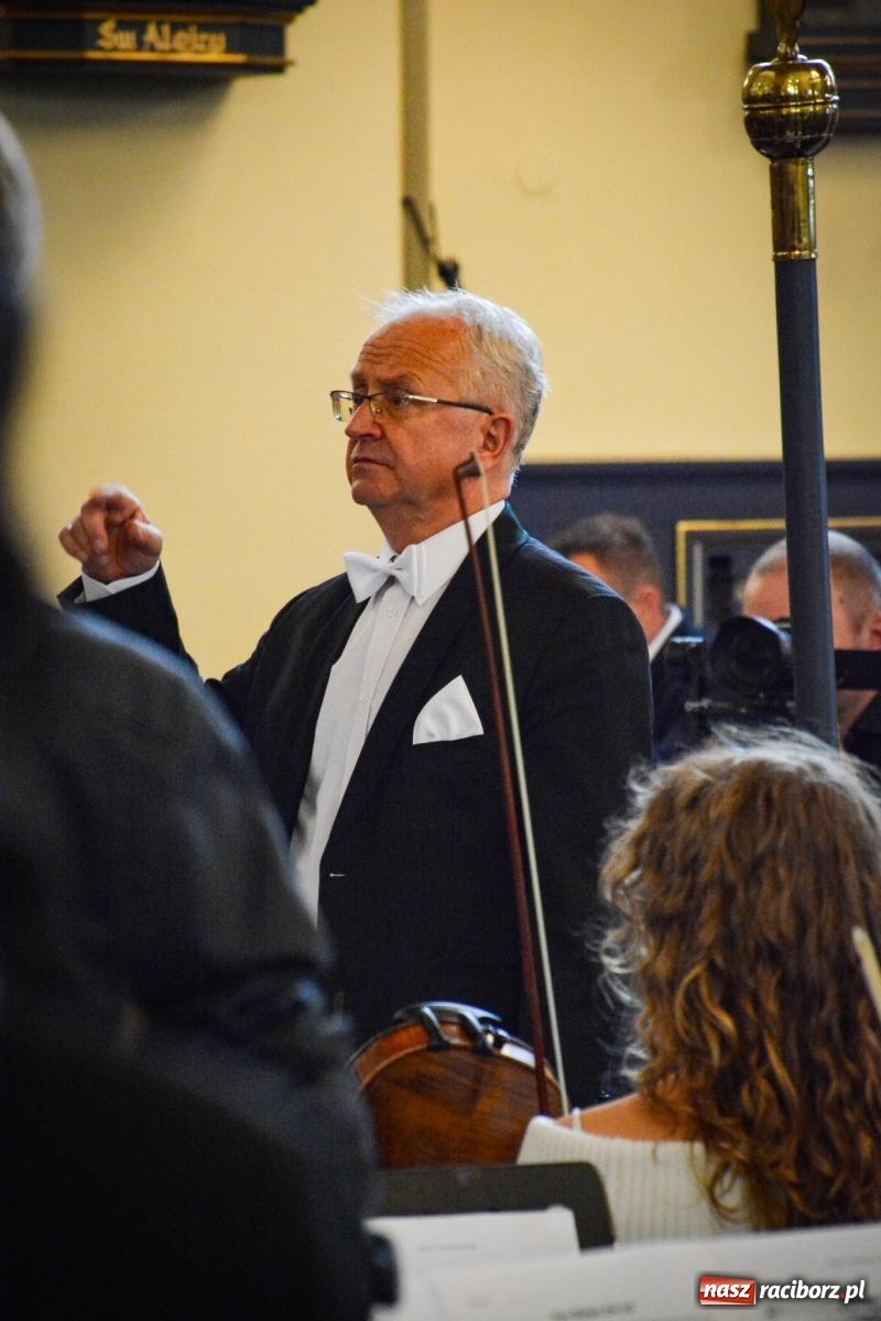 Zdjęcie w galerii na portalu naszraciborz.pl: Muzyczna modlitwa i dialog narodów. Majowy koncert sakralny w Brzeziu [FOTO i WIDEO] wiadomości z regionu