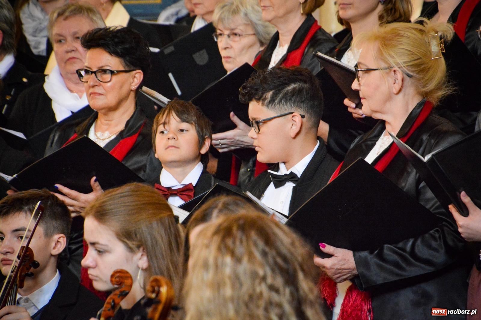 Zdjęcie w galerii na portalu naszraciborz.pl: Muzyczna modlitwa i dialog narodów. Majowy koncert sakralny w Brzeziu [FOTO i WIDEO] wiadomości z regionu