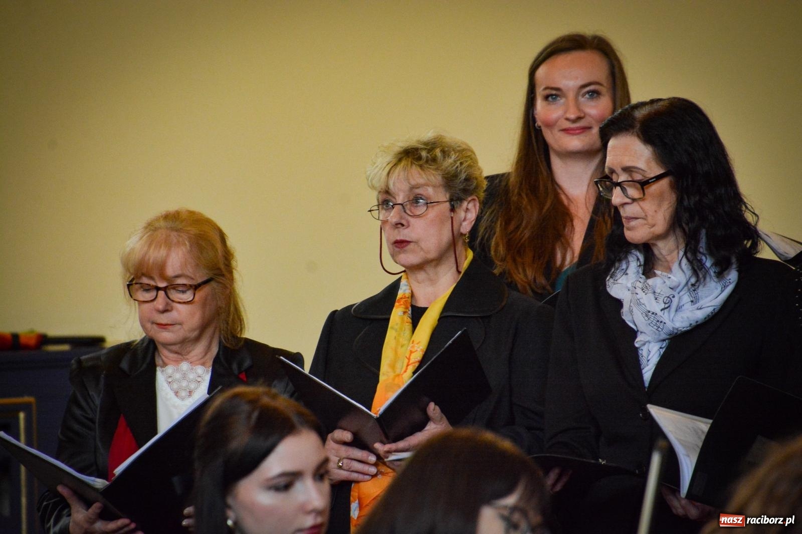 Zdjęcie w galerii na portalu naszraciborz.pl: Muzyczna modlitwa i dialog narodów. Majowy koncert sakralny w Brzeziu [FOTO i WIDEO] wiadomości z regionu