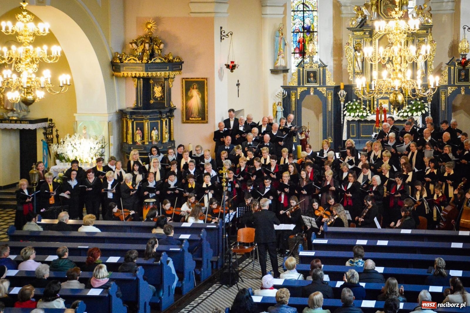 Zdjęcie w galerii na portalu naszraciborz.pl: Muzyczna modlitwa i dialog narodów. Majowy koncert sakralny w Brzeziu [FOTO i WIDEO] wiadomości z regionu