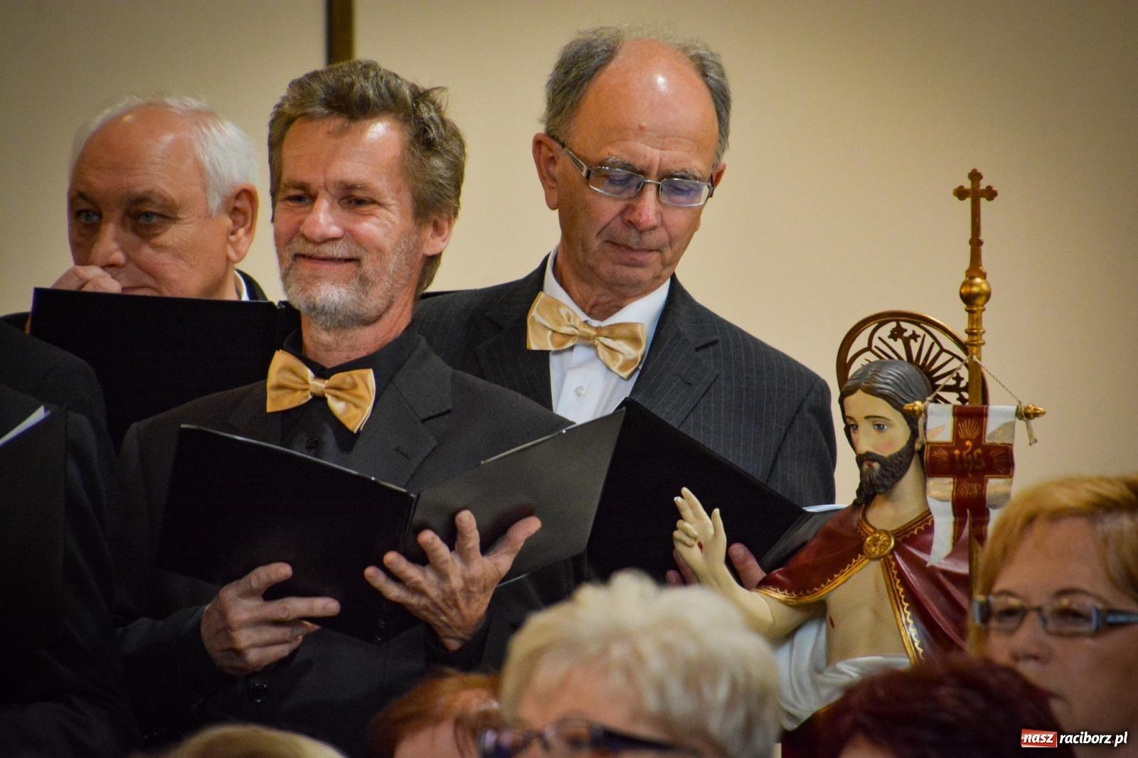 Zdjęcie w galerii na portalu naszraciborz.pl: Muzyczna modlitwa i dialog narodów. Majowy koncert sakralny w Brzeziu [FOTO i WIDEO] wiadomości z regionu