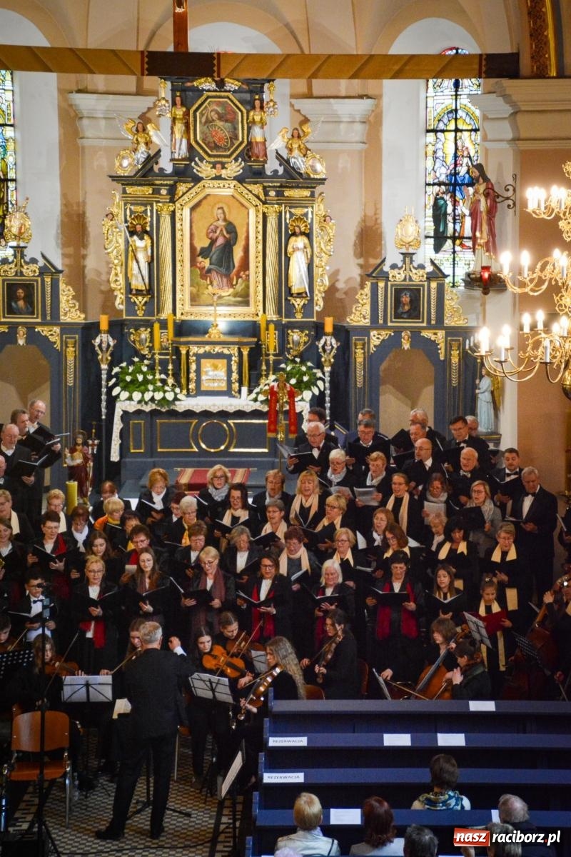 Zdjęcie w galerii na portalu naszraciborz.pl: Muzyczna modlitwa i dialog narodów. Majowy koncert sakralny w Brzeziu [FOTO i WIDEO] wiadomości z regionu