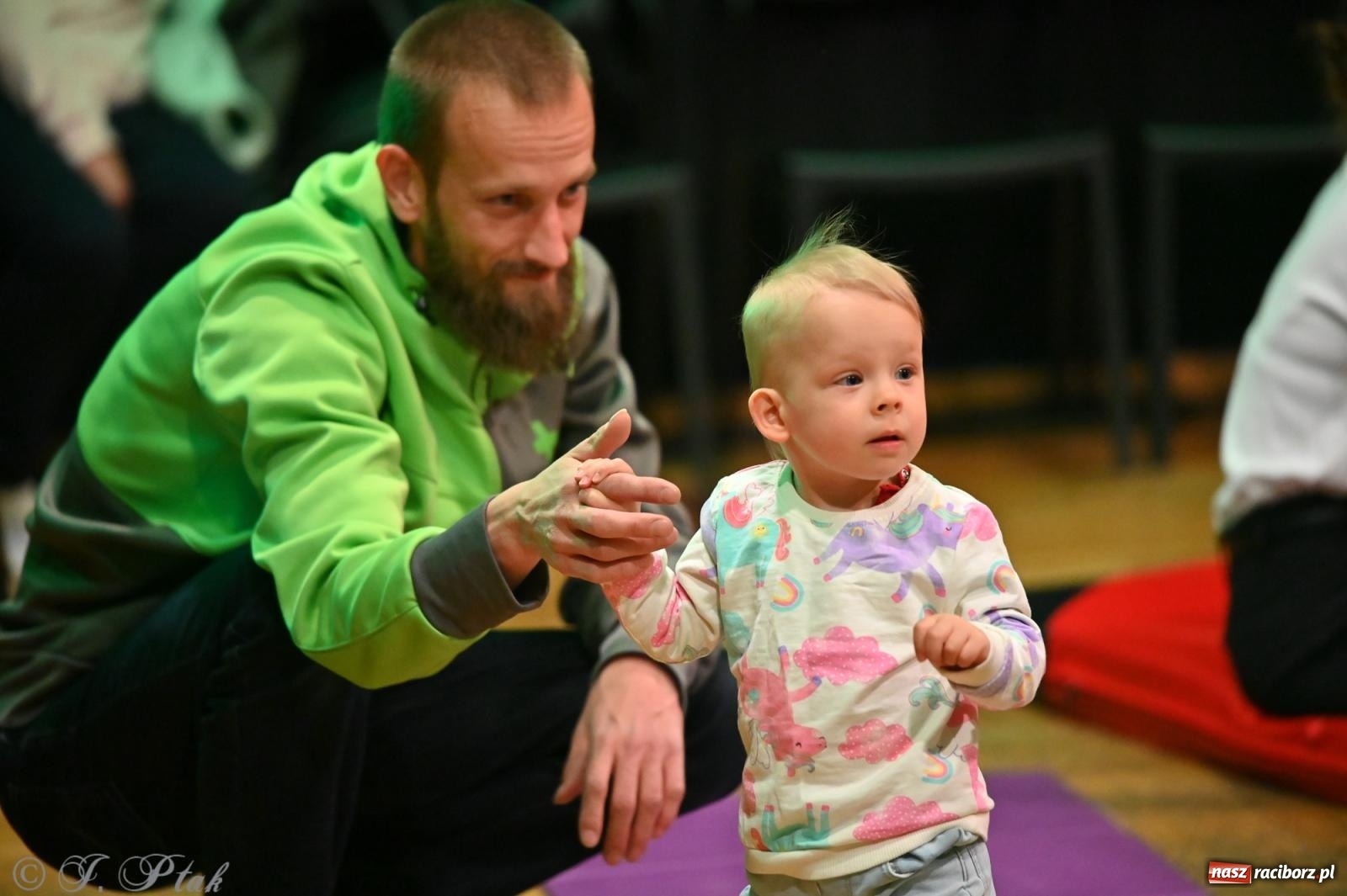 Zdjęcie w galerii na portalu naszraciborz.pl: Maluchy w krainie dźwięku i śpiewające koźlątka – muzyczna przygoda w RCK wiadomości z regionu